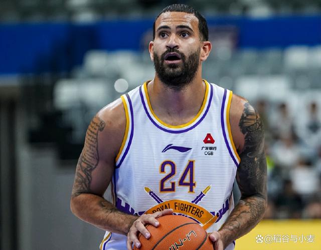 夏洛特黄蜂内部会议纪要流出——清晨完成体检，CBA常规赛使命明确，心理建设被强调 -爱游戏网址